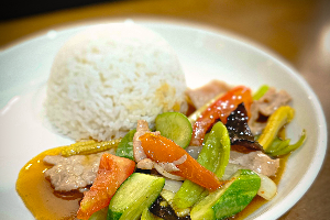 ผัดเปรี้ยวหวาน