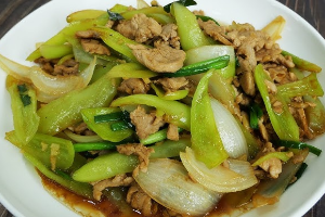  ผัดพริกหยวก