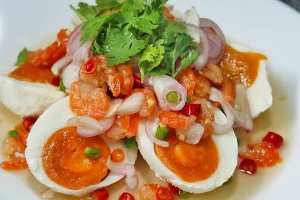 ยำไข่เค็ม (SPICY SALTED EGG SALAD)