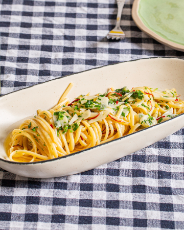 Linguine Aglio olio traditional