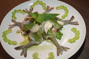 กุ้งแช่น้ำปลา
