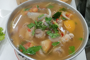 ต้มไก่บ้านหน่อไม้ดอง