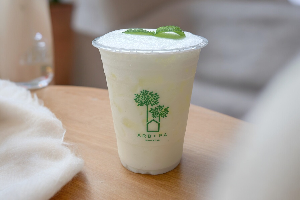 Fresh yogurt