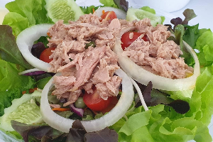 สลัดทูน่า