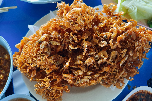 กุ้งฝอยทอด