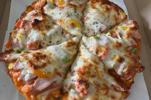 พิซซ่าไส้กรอก