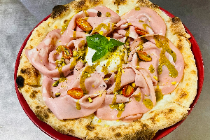 Pizza Mortadella