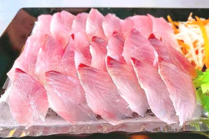 ปลาสีขน ซาซึมิ