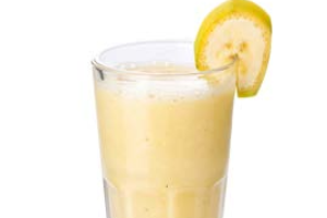 น้ำกล้วยปั่น    (BANANA SMOOTHIE )