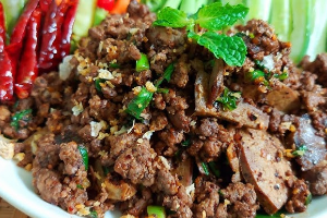 ลาบเหนือ