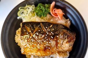 ข้าวหน้าซาบะย่าง