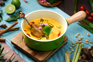 GAENG PHED DUCK