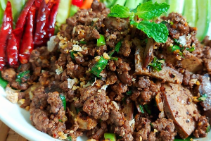 ก้อยคั่ว