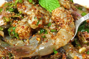 ลาบกุ้งสด