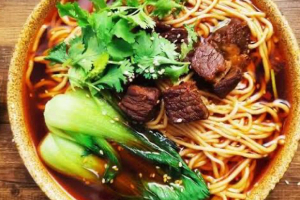 007:บะหมี่ซุปนํ้ามันวัว(เส้นราเม็ง)