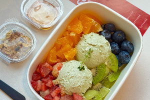 (E11) กรีกโยเกิร์ตรสมัทฉะ (Size M)