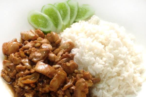 ผัดกระเทียมพริกไทย