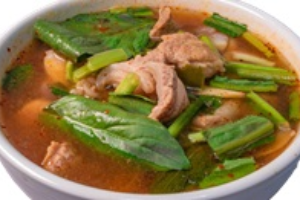 ต้มแซ่บกระดูกหมูอ่อน