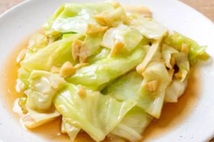 ผัดกระหล่ำปลีน้ำมันหอย