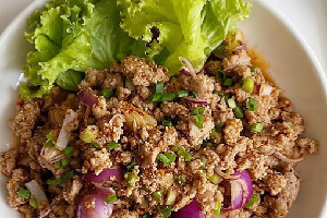 ลาบหมู / ลาบไก่