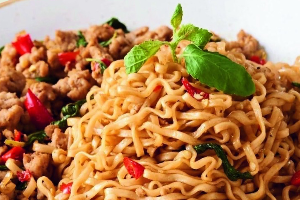 มาม่ากะเพรา