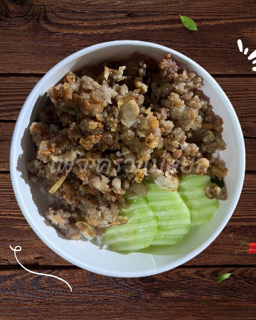 ข้าว(*หมูสับ*)ทอดกระเทียม