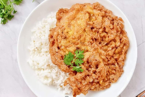 ข้าวไข่เจียว
