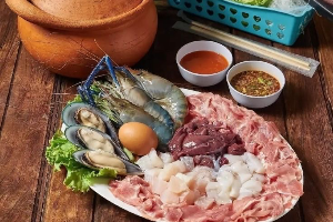 แจ่วฮ้อนหมูชุดใหญ่