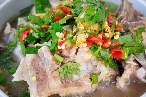 ต้มแซ่บเนื้อ