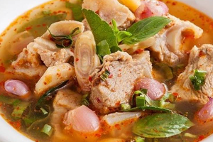 ต้มแซ่บซี่โครงหมู