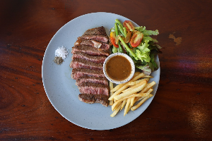 สเต็กเนื้อ