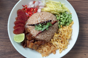 ข้าวคลุกกะปิ