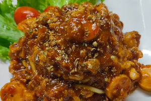 สปาเก็ตตี้พาสต้าซอสแดงหมู