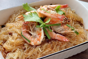 กุ้งอบวุ้นเส้น