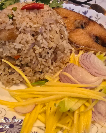 ข้าวผัดปลากุเลา