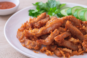 หมูทอดกระเทียม