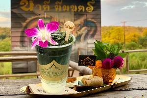 มัทฉะลาเต้ (ชาเขียวมัทฉะ) (Matcha Latte) (Matcha Green Tea)