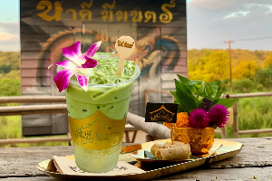 มัทฉะช่อดอกมะพร้าว (Matcha Coconut Flower)