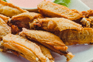 ปีกไก่เบรคแตก