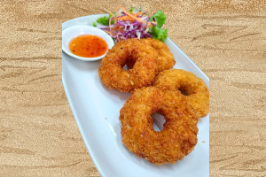 Shrimp cake (ทอดมันกุ้ง)