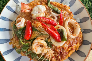 ข้าวไข่ข้นห่อหมกทะเล