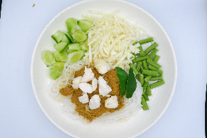 ขนมจีน น้ำยา ปู