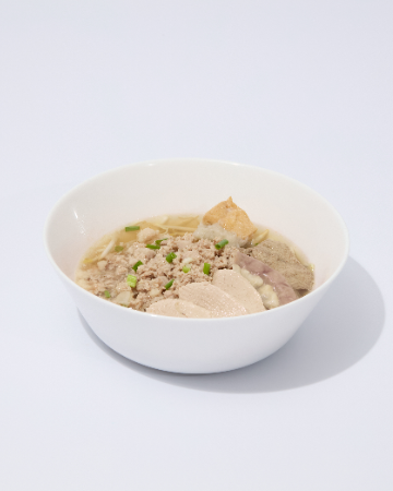 ก๋วยเตี๋ยวหมูน้ำใส