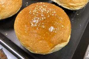 ปังทูน่า