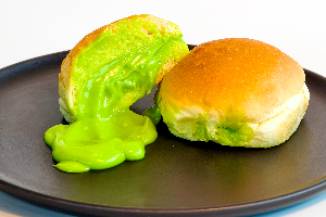 สังขยาใบเตย