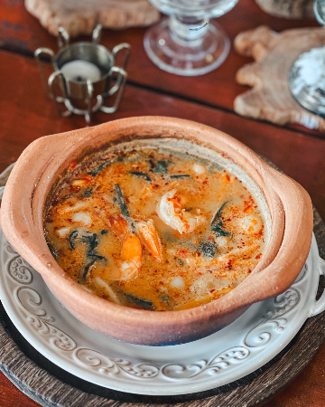 ต้มยำกุ้ง หม้อดินเตาถ่าน