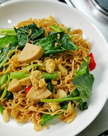 ยำมาม่า