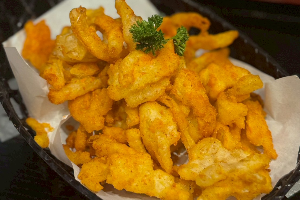 หอมใหญ่ชุบแป้งทอดกรอบ Crispy Fried Onion (Onion Rings)