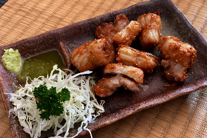 เพดานหมูทอด Fried Pork Jowl/Cheek