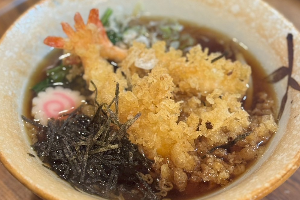 อูด้ง ซุปโชยุน้ำใสกุ้งเทมปุระ Ebi Tempura Shoyu Clear Soup Udon